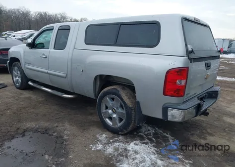 2010 Chevrolet Silverado 1500 Lt from USA, damaged, VIN 1GCSCSE02AZ115829
